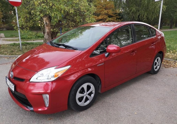 Toyota Prius cena 49900 przebieg: 96000, rok produkcji 2014 z Warszawa małe 106